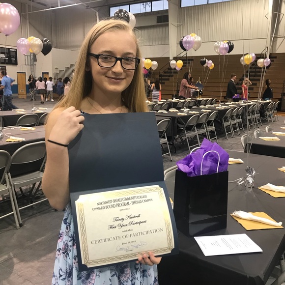 Meet your Posher, Paige - Picture 8 of 8